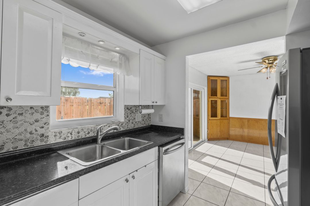 For Sale: $455,000 (3 beds, 2 baths, 1488 Square Feet)