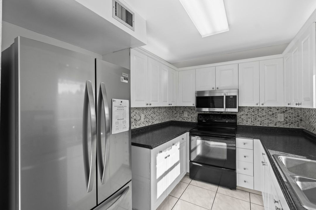 For Sale: $455,000 (3 beds, 2 baths, 1488 Square Feet)