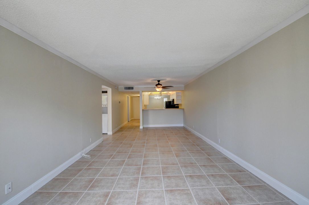 For Sale: $369,900 (2 beds, 2 baths, 1130 Square Feet)