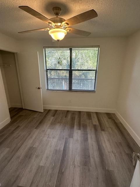 For Sale: $225,000 (2 beds, 1 baths, 800 Square Feet)