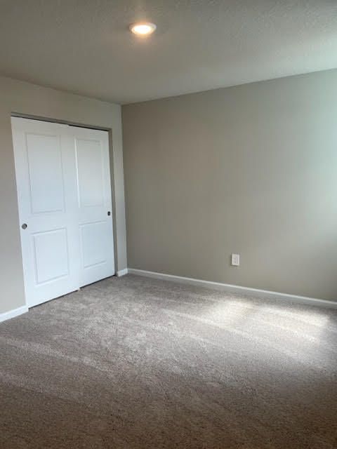 For Rent: $3,200 (3 beds, 2 baths, 1808 Square Feet)