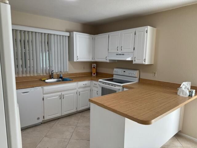 For Rent: $1,995 (2 beds, 2 baths, 1122 Square Feet)