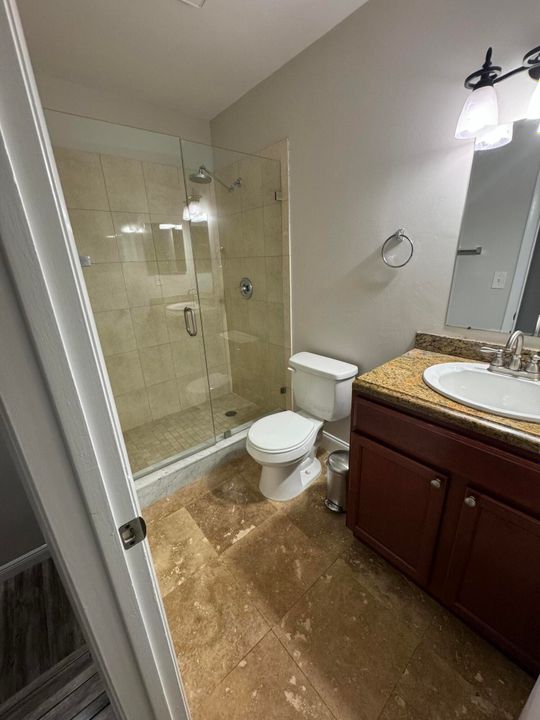 For Rent: $2,700 (2 beds, 2 baths, 1593 Square Feet)