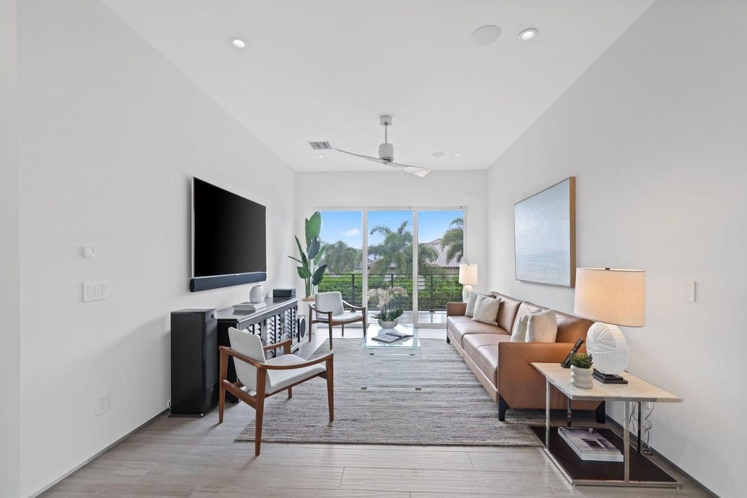 For Sale: $7,500,000 (5 beds, 4 baths, 5441 Square Feet)