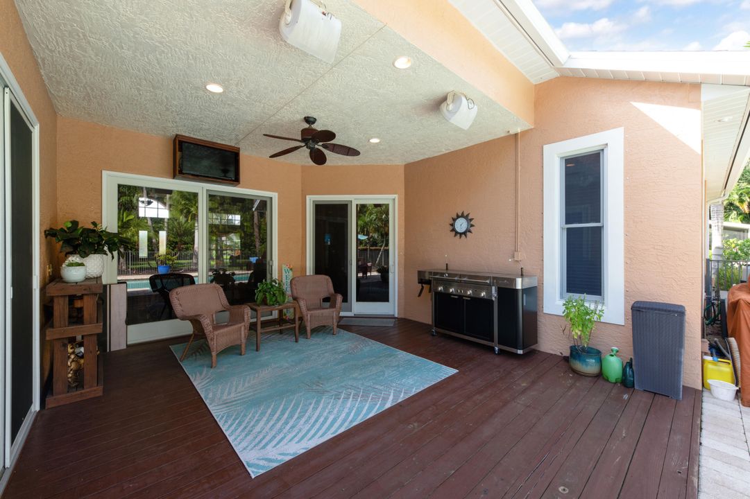 For Sale: $619,900 (4 beds, 2 baths, 2144 Square Feet)