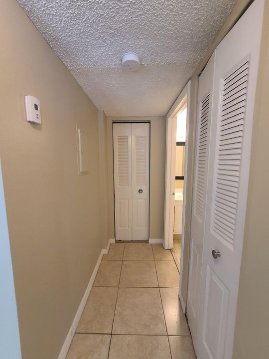 For Rent: $1,500 (1 beds, 1 baths, 775 Square Feet)