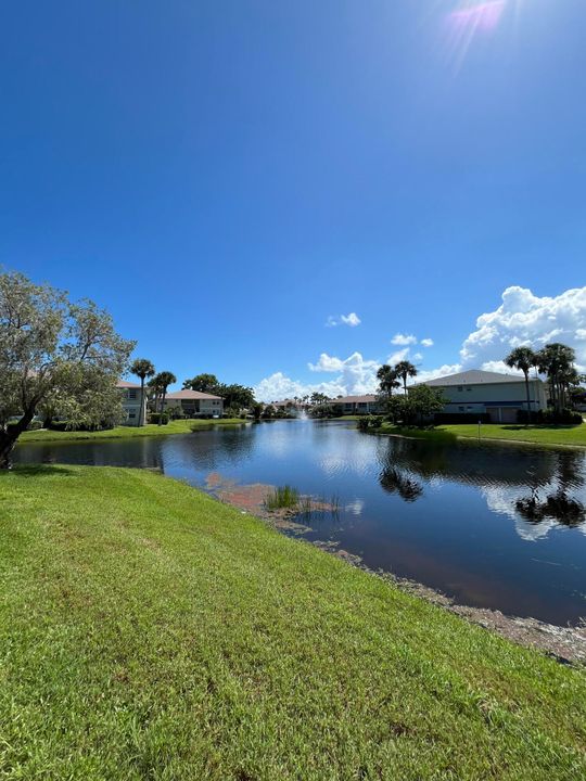 Active With Contract: $209,000 (3 beds, 2 baths, 921 Square Feet)