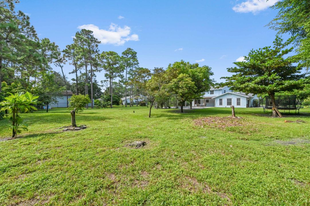 For Sale: $799,000 (3 beds, 3 baths, 2399 Square Feet)