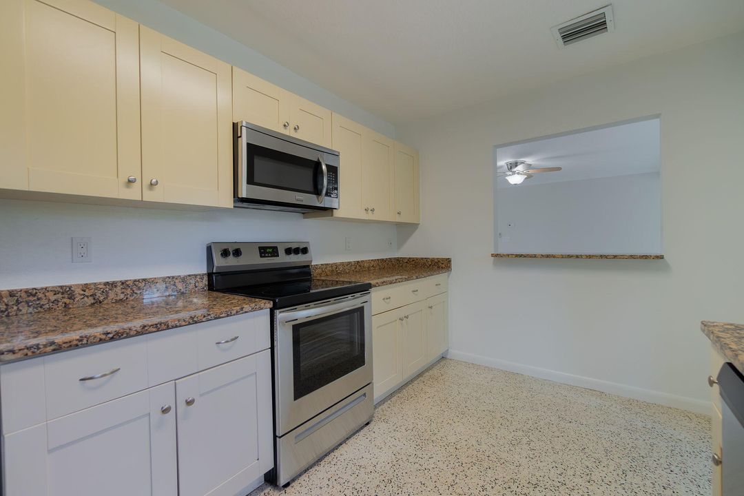 For Rent: $3,550 (3 beds, 2 baths, 2209 Square Feet)