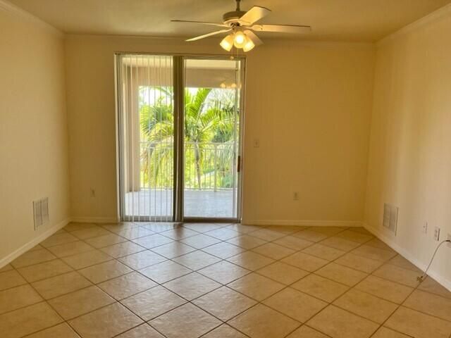 For Rent: $2,150 (2 beds, 2 baths, 1071 Square Feet)