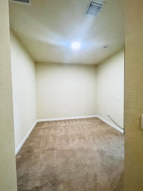 For Rent: $3,200 (3 beds, 2 baths, 1783 Square Feet)