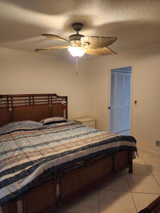 For Rent: $1,595 (1 beds, 1 baths, 705 Square Feet)