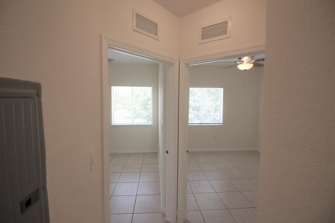 For Rent: $2,250 (3 beds, 2 baths, 999 Square Feet)