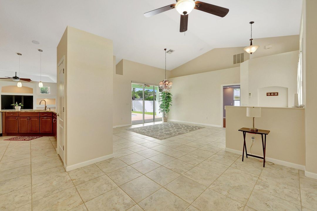 For Sale: $499,900 (3 beds, 2 baths, 2143 Square Feet)