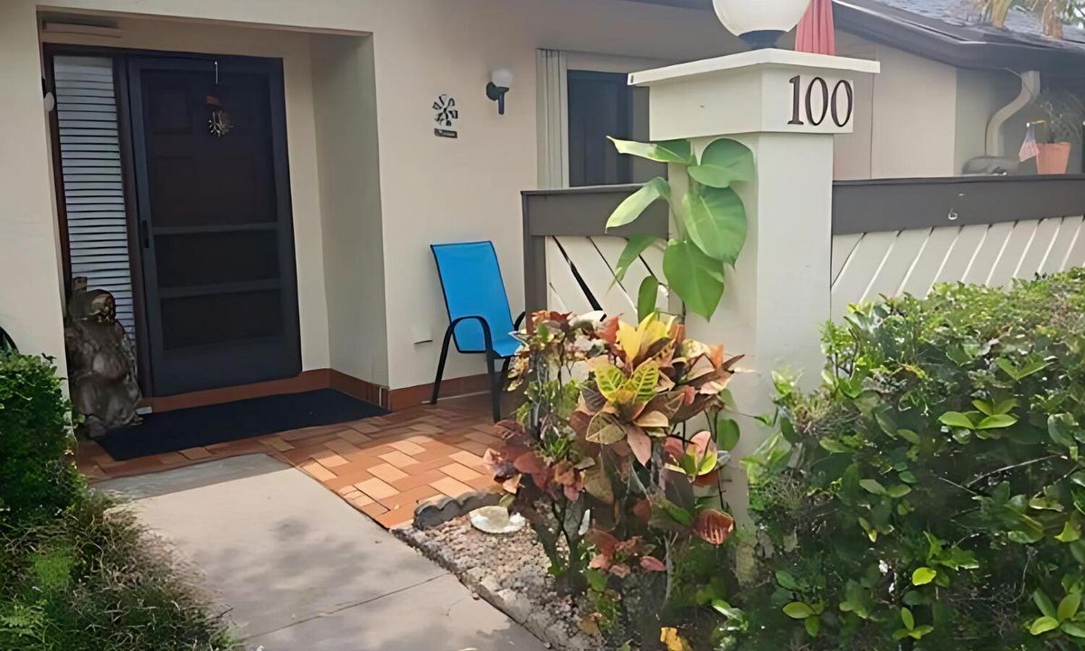 En Venta: $274,000 (3 camas, 2 baños, 1298 Pies cuadrados)