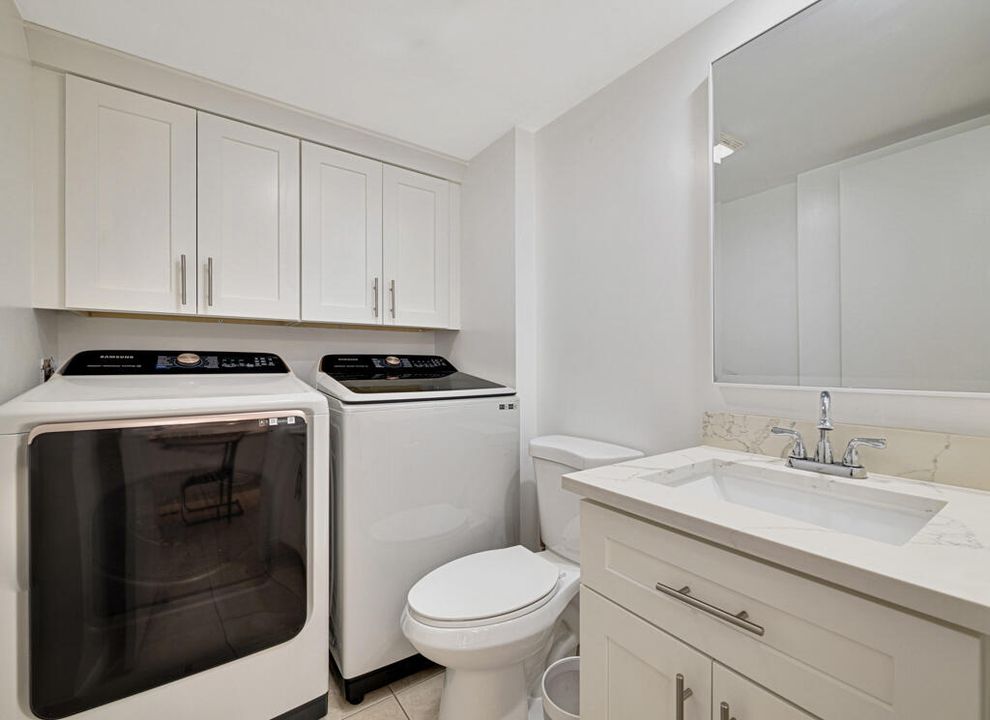 For Rent: $2,850 (2 beds, 2 baths, 1236 Square Feet)