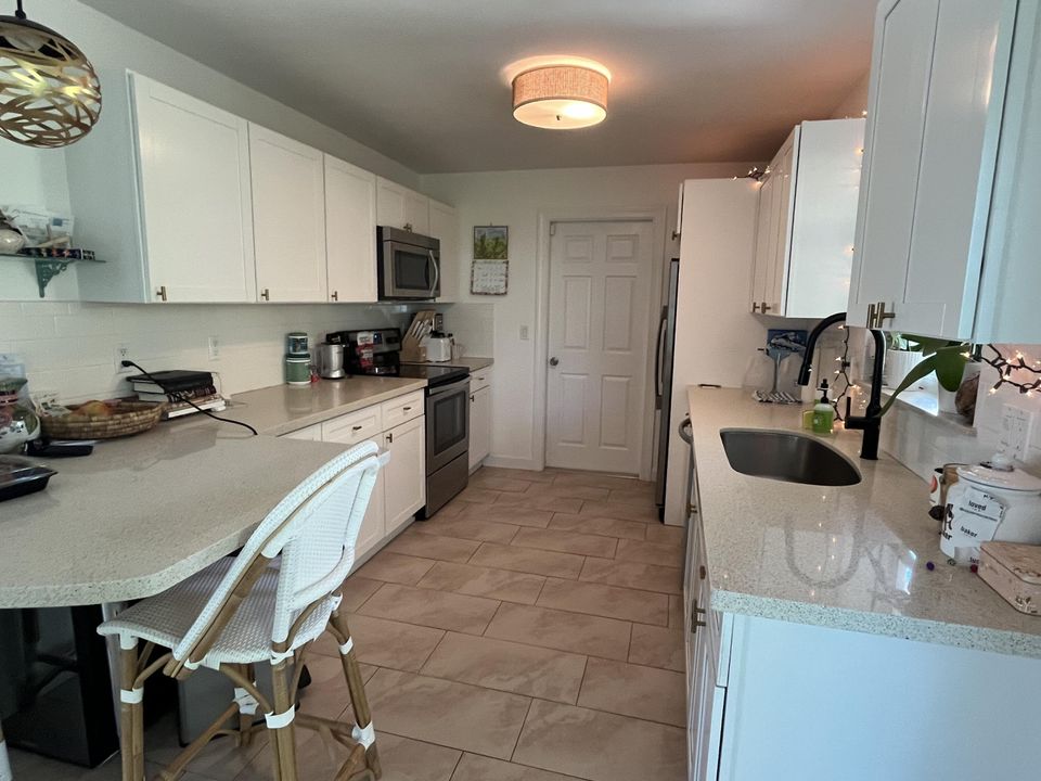 For Rent: $5,500 (3 beds, 2 baths, 1187 Square Feet)