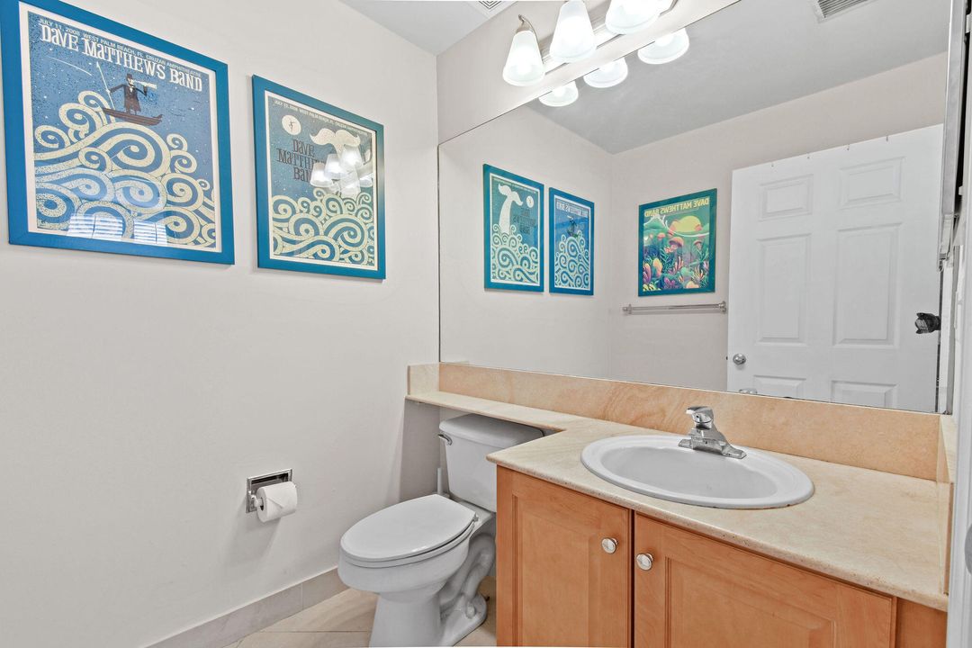 For Sale: $515,000 (2 beds, 2 baths, 1427 Square Feet)