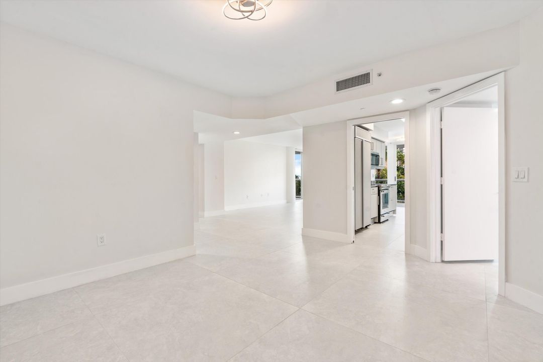 For Sale: $1,049,000 (2 beds, 2 baths, 1604 Square Feet)