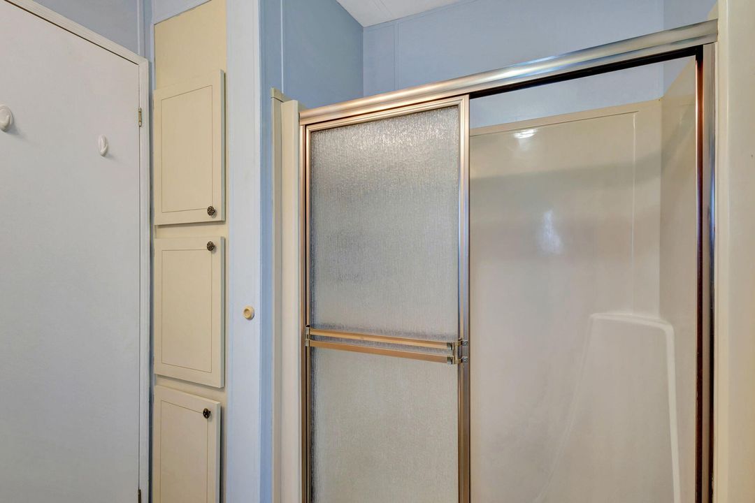 For Sale: $265,000 (2 beds, 2 baths, 1151 Square Feet)