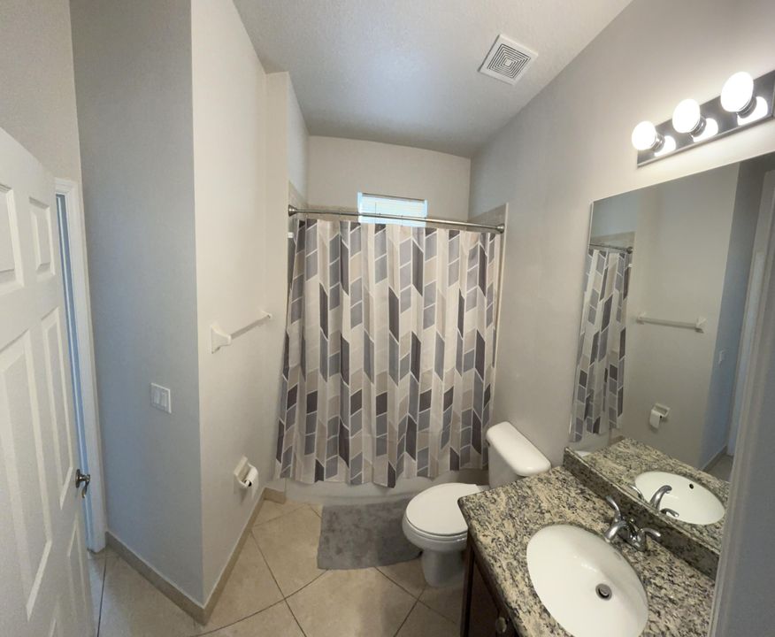 Active With Contract: $4,000 (3 beds, 2 baths, 2064 Square Feet)