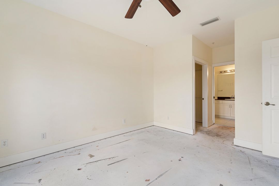 For Sale: $299,000 (3 beds, 2 baths, 1261 Square Feet)