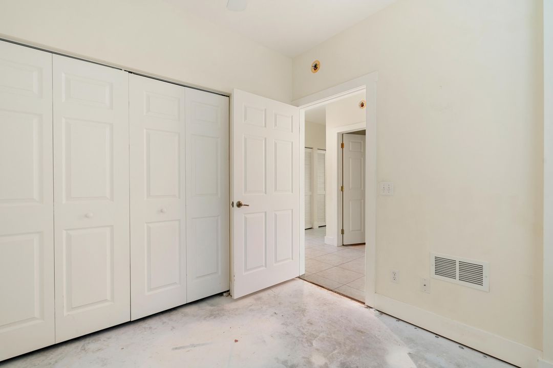 For Sale: $299,000 (3 beds, 2 baths, 1261 Square Feet)