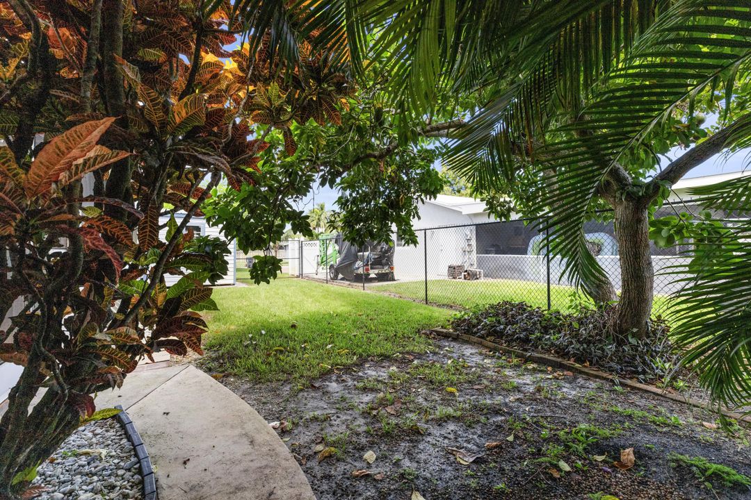 For Sale: $629,900 (3 beds, 2 baths, 1838 Square Feet)