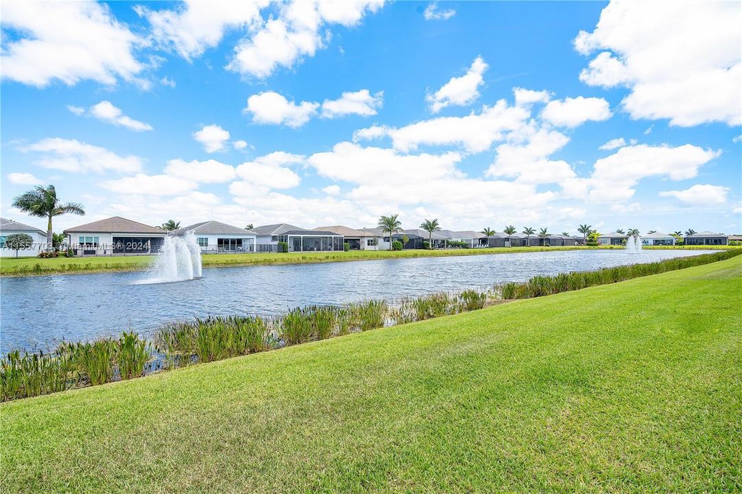 For Sale: $1,199,000 (3 beds, 2 baths, 2336 Square Feet)