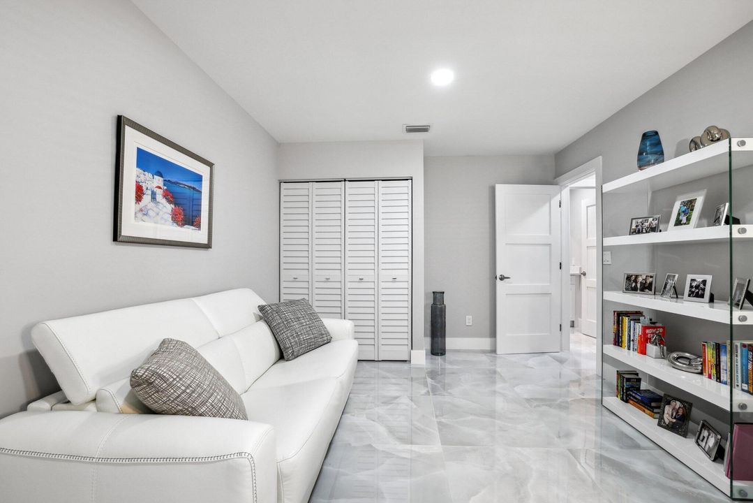 For Sale: $649,500 (2 beds, 2 baths, 1769 Square Feet)