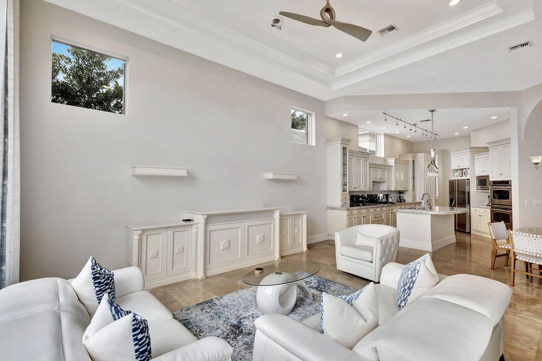 Active With Contract: $2,799,000 (3 beds, 3 baths, 3528 Square Feet)