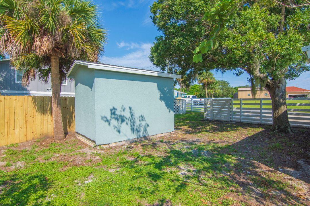 For Sale: $395,000 (4 beds, 2 baths, 1488 Square Feet)