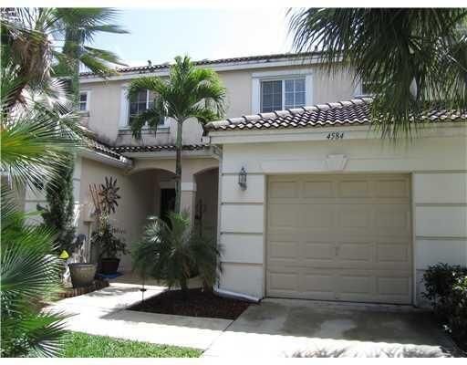 For Rent: $2,650 (3 beds, 2 baths, 1325 Square Feet)