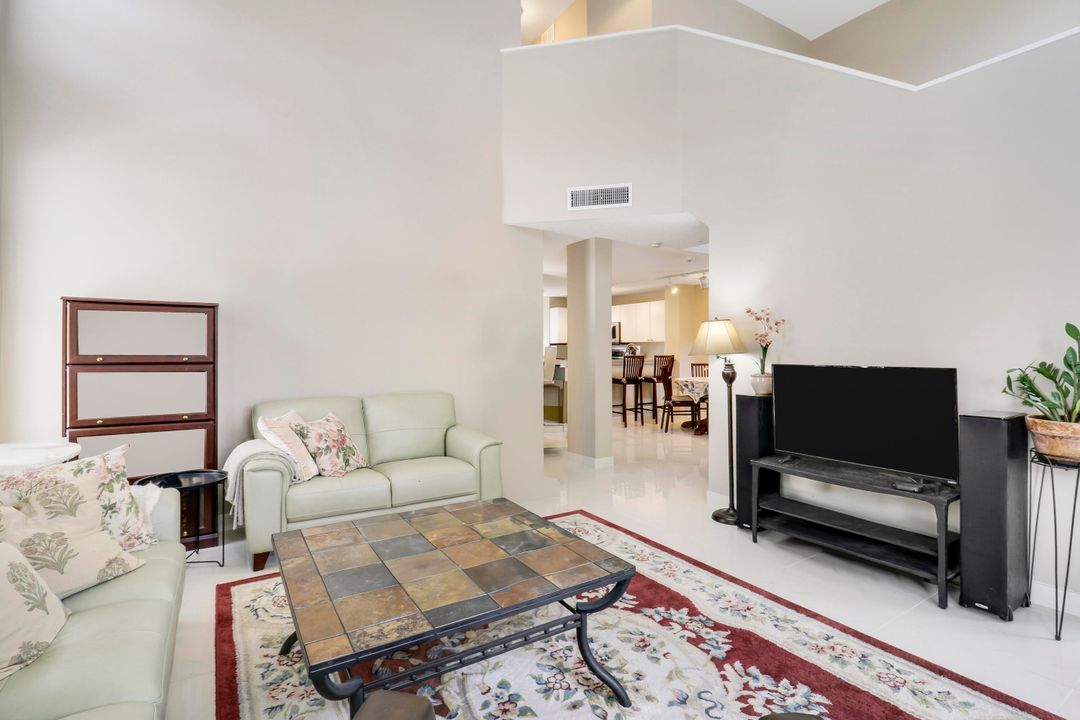 For Sale: $470,000 (3 beds, 3 baths, 1454 Square Feet)