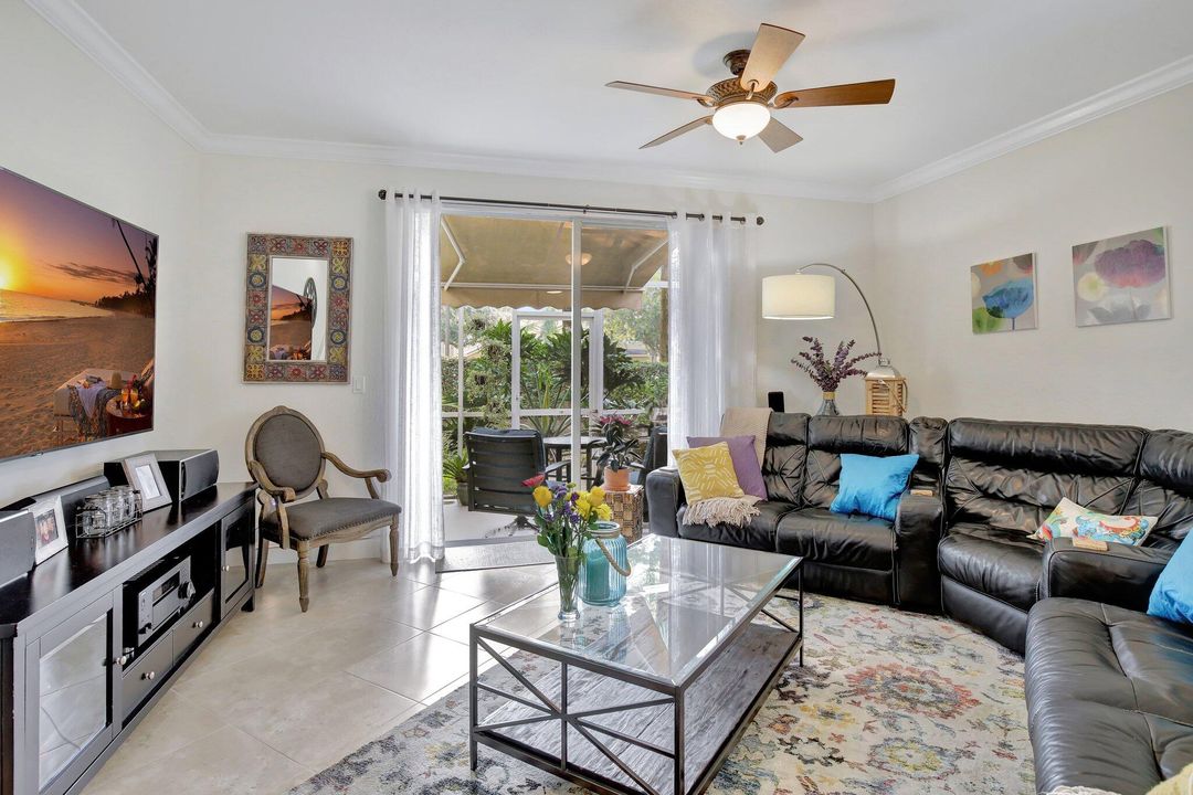 For Sale: $650,000 (4 beds, 2 baths, 1851 Square Feet)