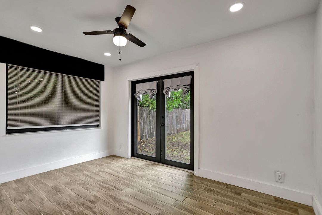 For Sale: $530,000 (3 beds, 2 baths, 1138 Square Feet)