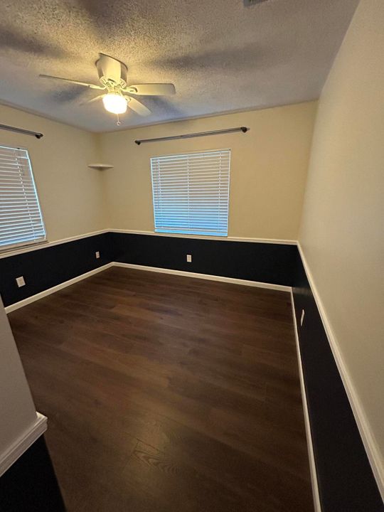 For Rent: $3,300 (3 beds, 2 baths, 1392 Square Feet)