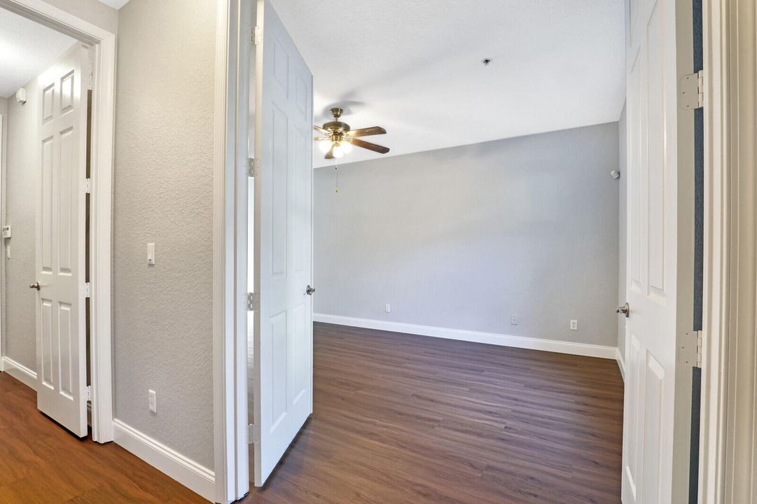 For Rent: $3,250 (2 beds, 2 baths, 1290 Square Feet)