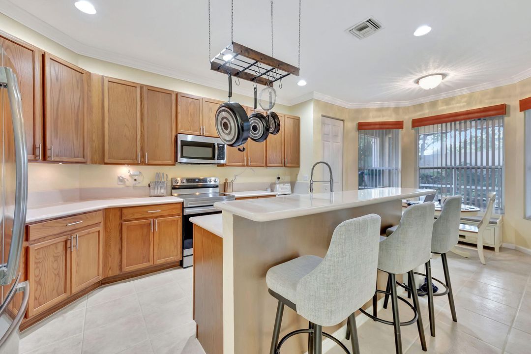 For Sale: $344,000 (3 beds, 2 baths, 2175 Square Feet)