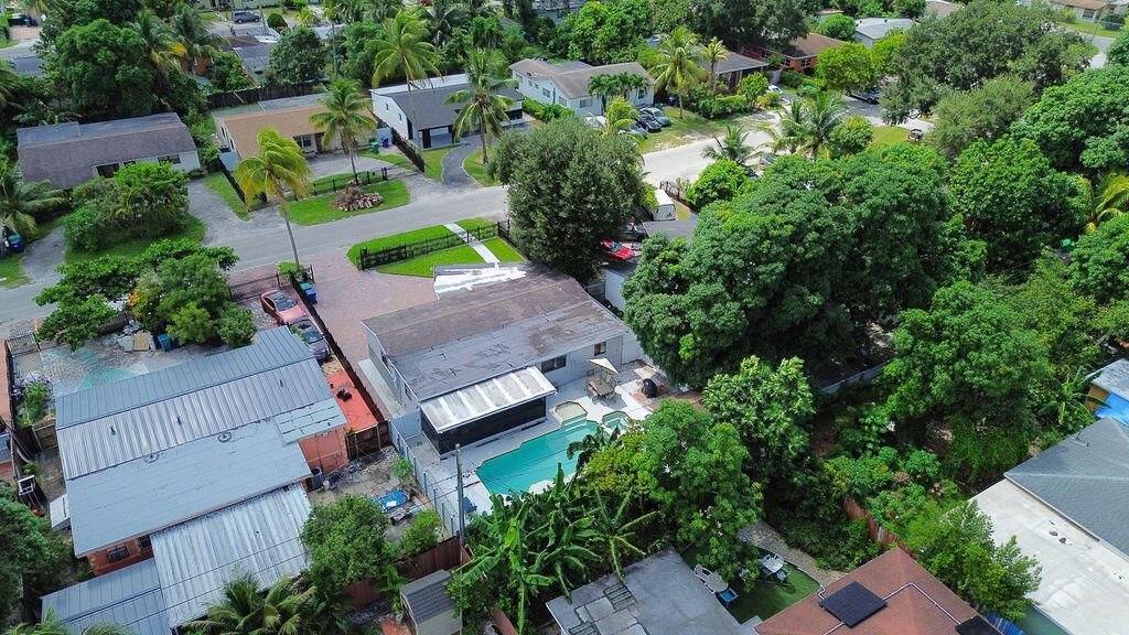 En Venta: $575,000 (3 camas, 2 baños, 1536 Pies cuadrados)