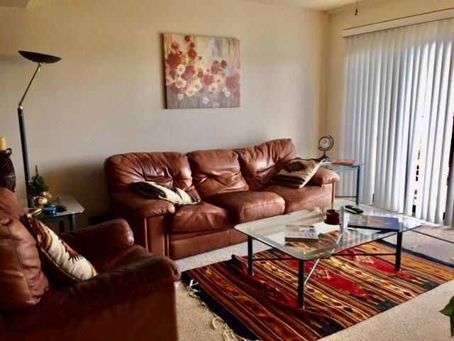 For Rent: $4,500 (2 beds, 2 baths, 1385 Square Feet)