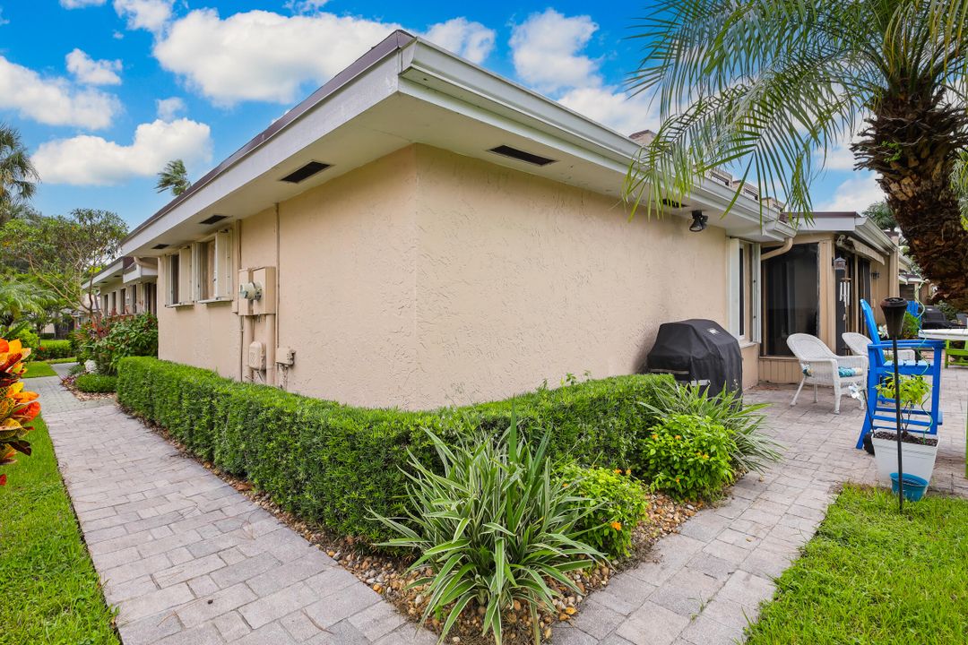 For Sale: $480,000 (3 beds, 2 baths, 2032 Square Feet)