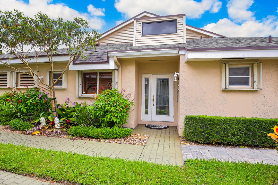 For Sale: $480,000 (3 beds, 2 baths, 2032 Square Feet)