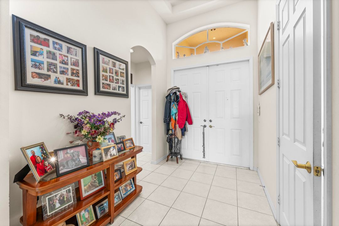 For Sale: $629,900 (3 beds, 2 baths, 1990 Square Feet)