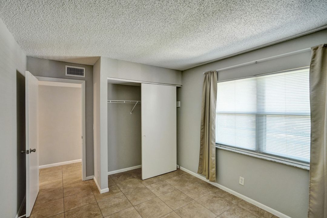 For Rent: $2,100 (2 beds, 2 baths, 1120 Square Feet)