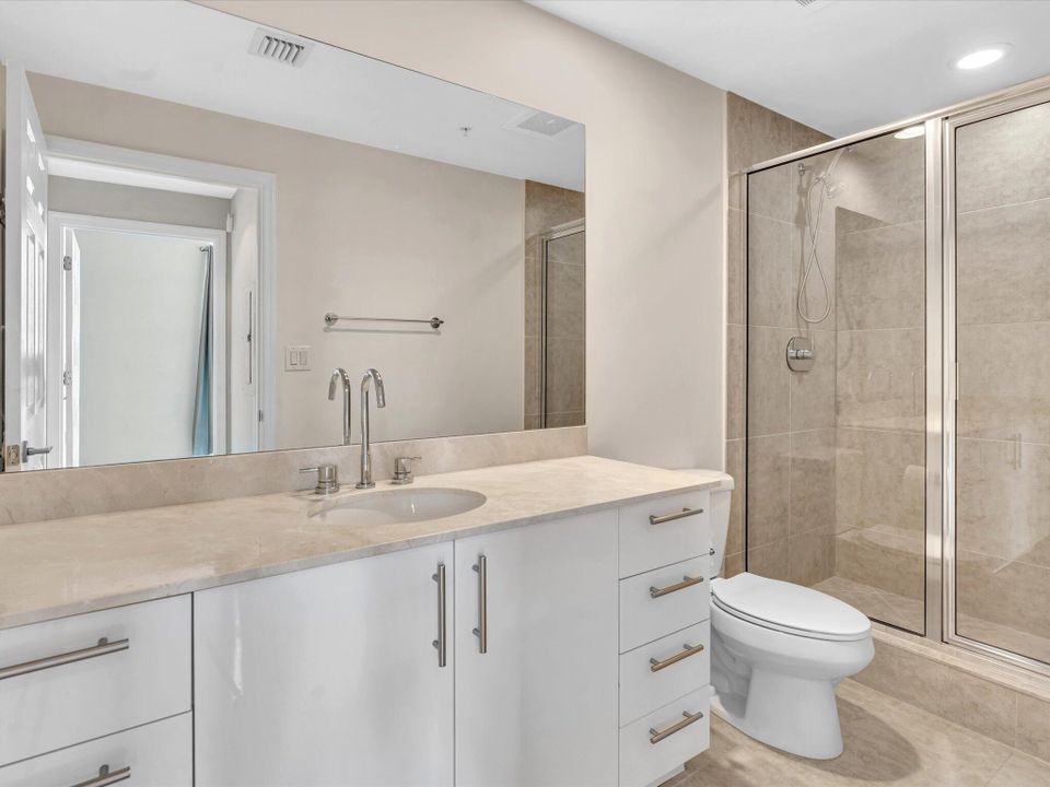 For Sale: $1,349,000 (3 beds, 2 baths, 1709 Square Feet)