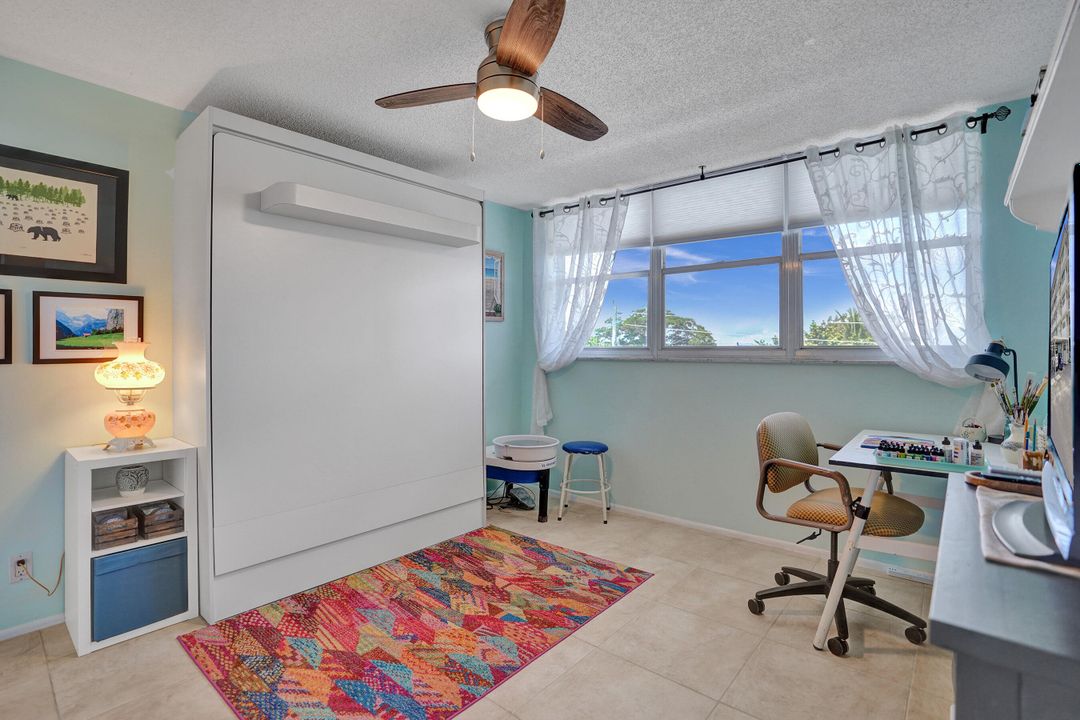 For Sale: $364,000 (2 beds, 2 baths, 1200 Square Feet)