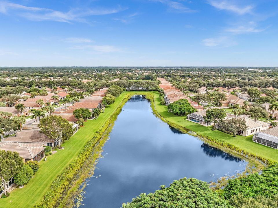 For Sale: $629,900 (3 beds, 2 baths, 2021 Square Feet)