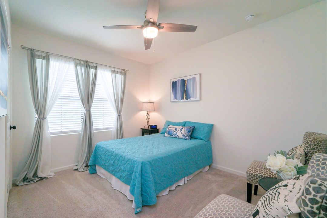 For Sale: $430,000 (4 beds, 2 baths, 1934 Square Feet)