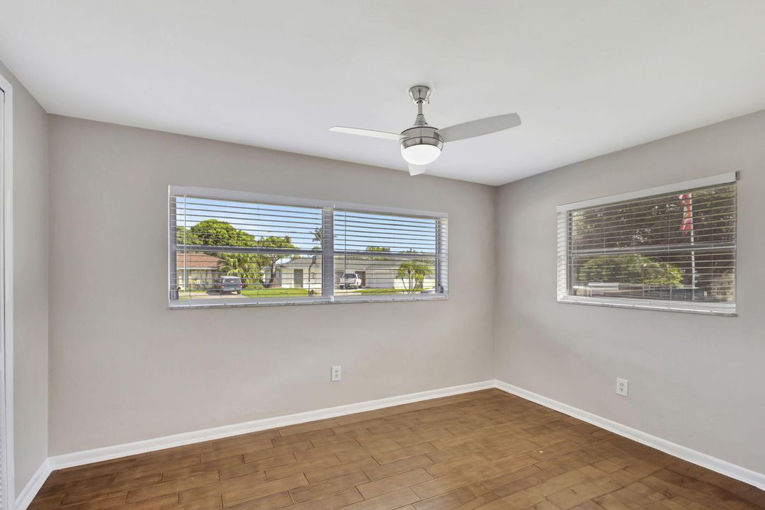 For Sale: $679,000 (3 beds, 2 baths, 1411 Square Feet)